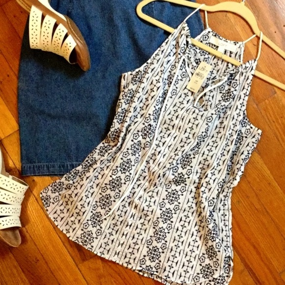 LOFT Tops - Boho top